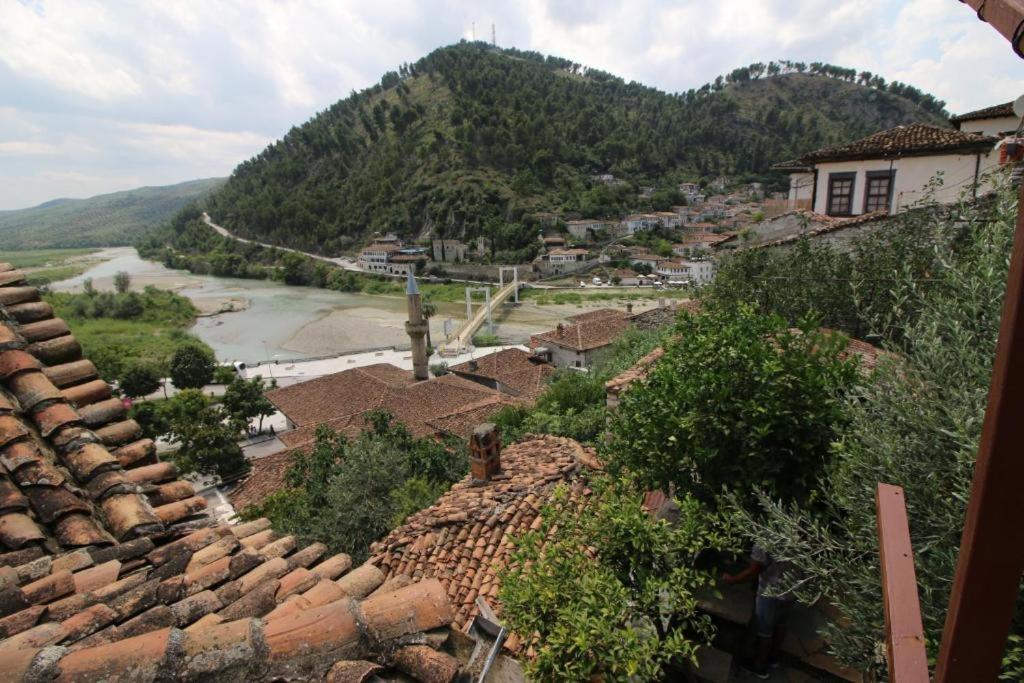 Hotel Nasho Vruho Berat Exterior photo